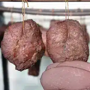 Szynka z dzika dziczyzna